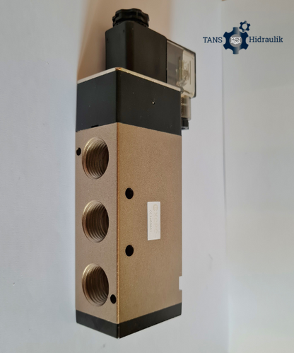 Elektromagnetni razvodnik 4V 410-15